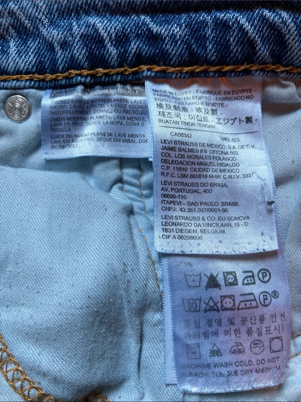 Levi's Men's Light Blue Camo Straight Leg Jeans - Picture 6 of 7